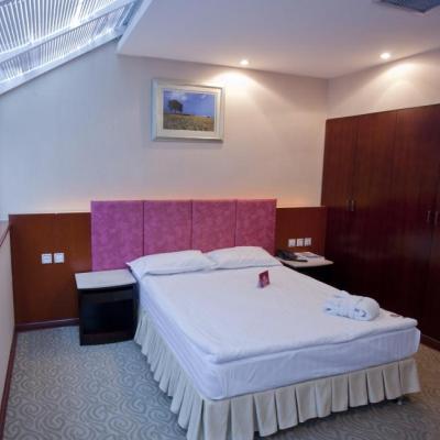 Imagen de la habitación del Hotel Renion Residence. Foto 10