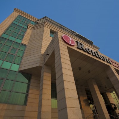 Imagen de los exteriores del Hotel Renion Residence. Foto 11