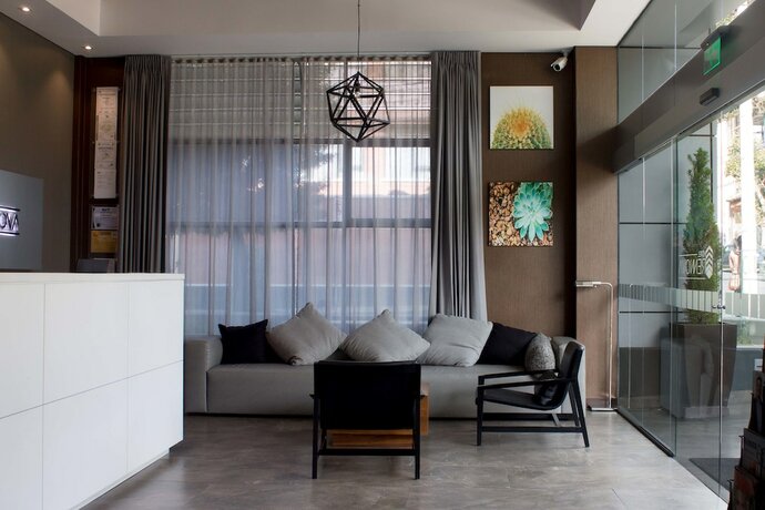 Imagen general del Hotel Rennova. Foto 4