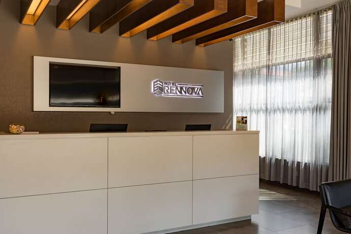 Imagen general del Hotel Rennova. Foto 12