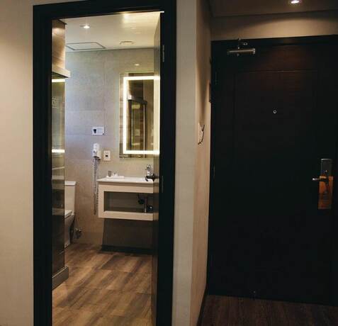 Imagen de la habitación del Hotel Rennova. Foto 22