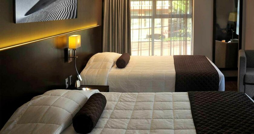 Imagen de la habitación del Hotel Rennova. Foto 25