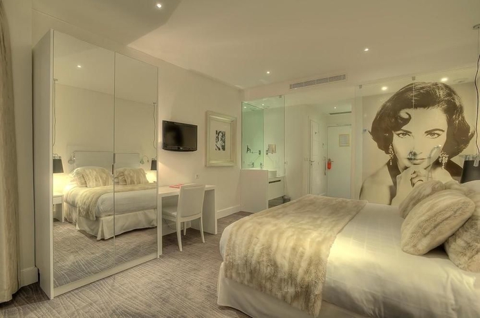 Imagen de la habitación del Hotel Renoir, Cannes. Foto 5