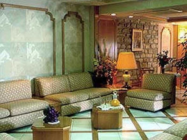 Imagen general del Hotel Renoir, París. Foto 4