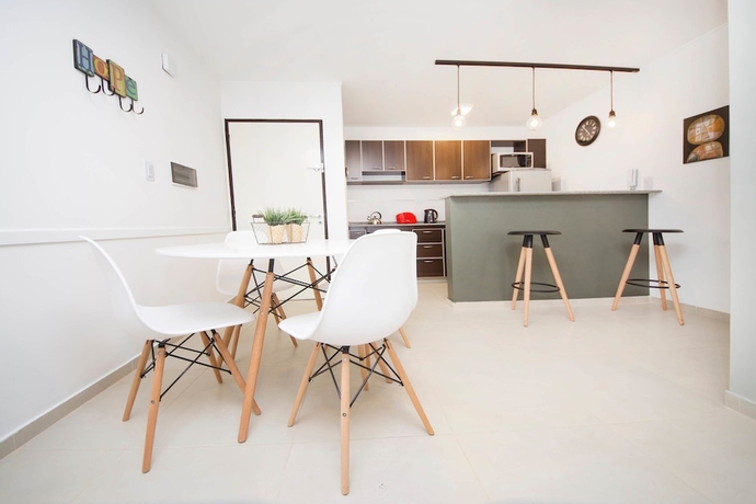 Imagen de la habitación del Hotel Rent San Jos&eacute; de Calasanz CX6. Foto 3