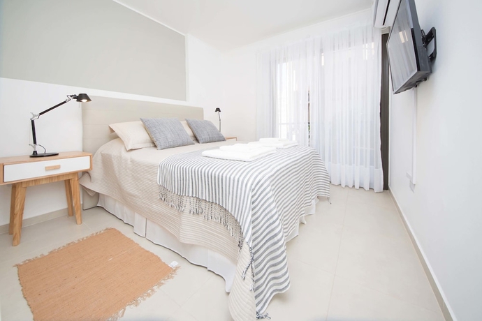 Imagen de la habitación del Hotel Rent San Jos&eacute; de Calasanz CX6. Foto 8