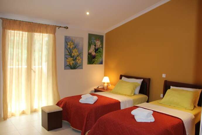 Imagen de la habitación del Hotel Rentaki Villas. Foto 16