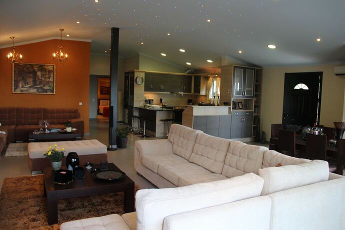 Imagen de la habitación del Hotel Rentaki Villas. Foto 17