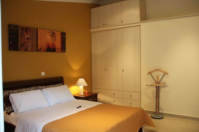 Imagen de la habitación del Hotel Rentaki Villas. Foto 18