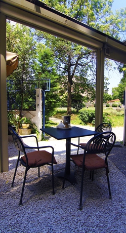 Imagen de los exteriores del Hotel Rentrooms Thessaloniki. Foto 16