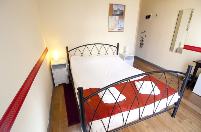 Imagen de la habitación del Hotel Rentrooms Thessaloniki. Foto 9