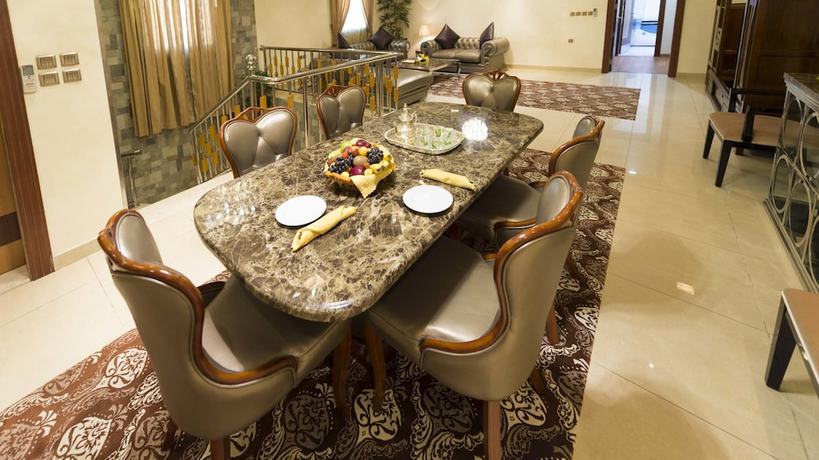 Imagen de la habitación del Hotel Renz Hotel. Foto 12