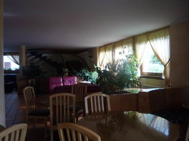 Imagen del bar/restaurante del Hotel Renzi. Foto 8