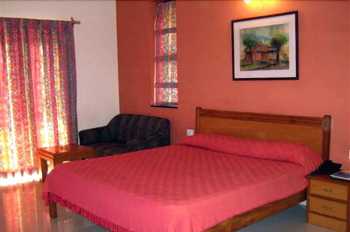 Imagen de la habitación del Hotel Renzo's Inn. Foto 3