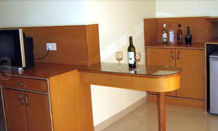 Imagen de la habitación del Hotel Renzo's Inn. Foto 13