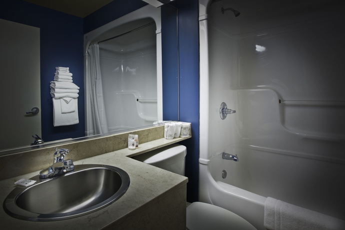 Imagen de la habitación del Hotel Repotel Aéroport Québec. Foto 10