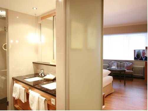 Imagen de la habitación del Hotel Reppert. Foto 8
