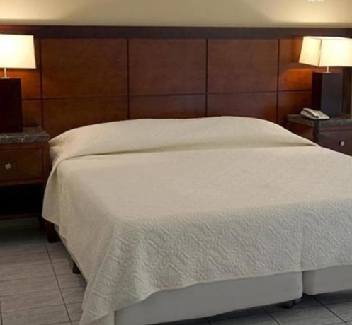 Imagen de la habitación del Hotel Rep&uacute;blica, Santa Ana. Foto 16