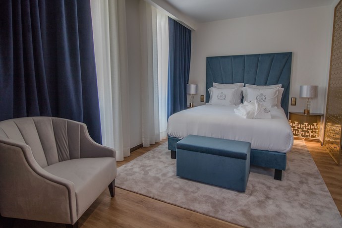 Imagen de la habitación del Hotel República, Tomar. Foto 3