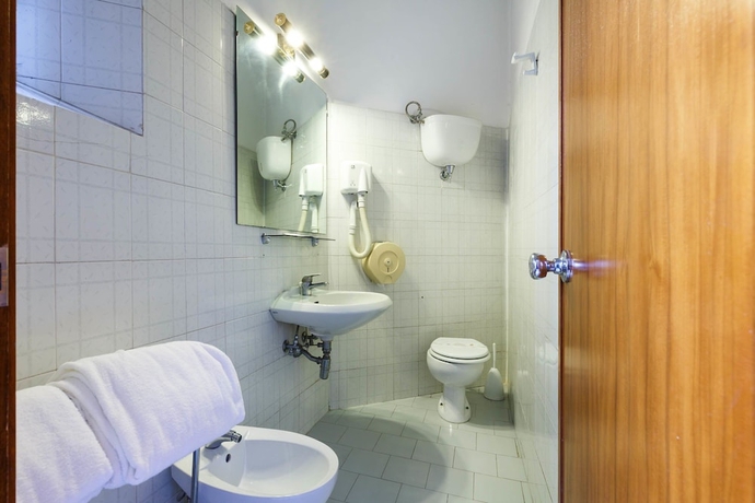 Imagen de la habitación del Hotel Repubblica. Foto 17