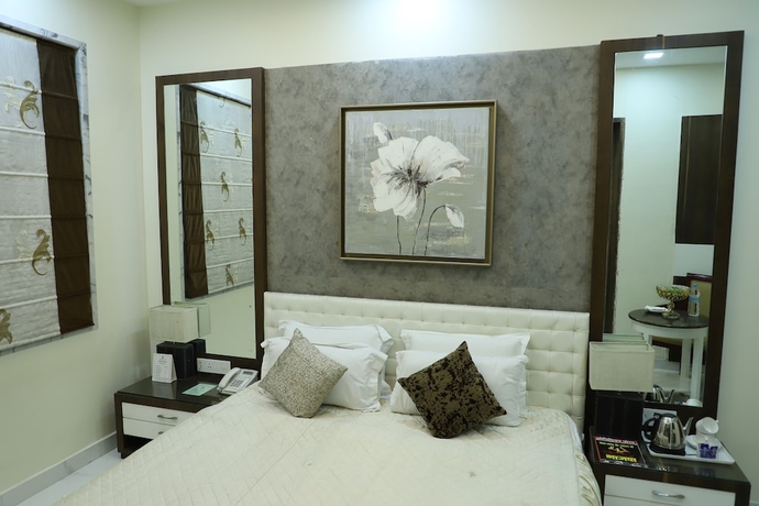 Imagen de la habitación del Hotel Republic. Foto 11