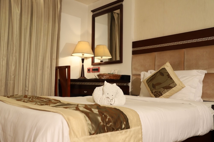 Imagen de la habitación del Hotel Republic. Foto 15
