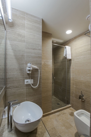 Imagen de la habitación del Hotel Republica Yerevan. Foto 10