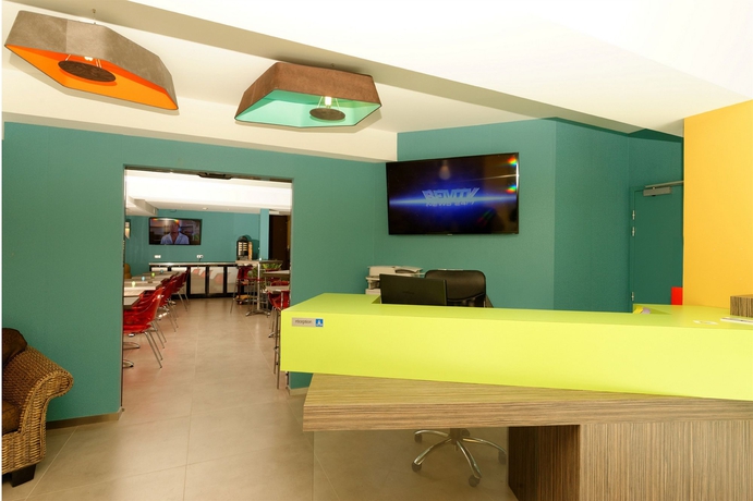 Imagen de los interiores del Hotel Republik. Foto 10