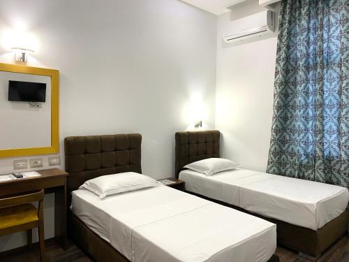 Imagen de la habitación del Hotel Republika Berat. Foto 9
