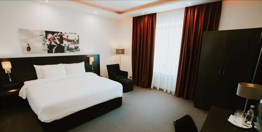 Imagen de la habitación del Hotel Republique, Sibiu. Foto 10