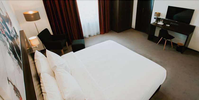 Imagen de la habitación del Hotel Republique, Sibiu. Foto 18