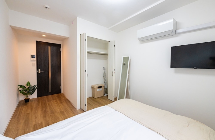 Imagen de la habitación del Hotel RepureOmori. Foto 5