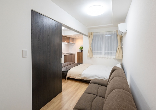 Imagen de la habitación del Hotel RepureOmori. Foto 6