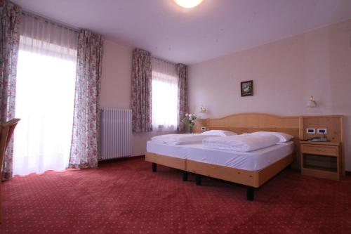 Imagen de la habitación del Hotel Resa Blancia. Foto 10