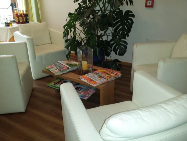 Imagen de los interiores del Hotel Reschnerhof. Foto 19