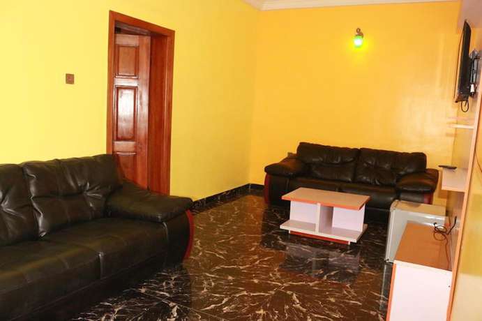 Imagen de la habitación del Hotel Resdon and Suites. Foto 8