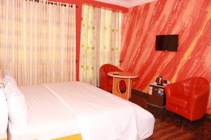 Imagen de la habitación del Hotel Resdon and Suites. Foto 11