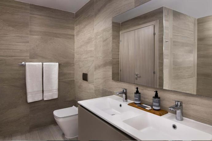 Imagen de la habitación del Hotel Reserva Real by Harper. Foto 3