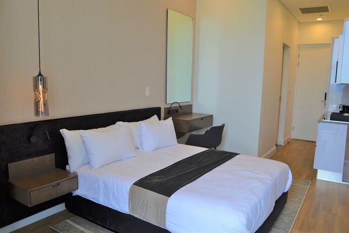 Imagen de la habitación del Hotel Reserved Suites Illovo. Foto 16