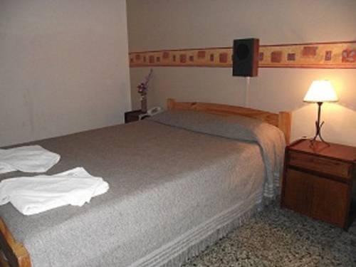 Imagen de la habitación del Hotel Resi San Bernardo. Foto 17