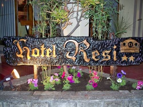 Imagen general del Hotel Resi San Bernardo. Foto 7