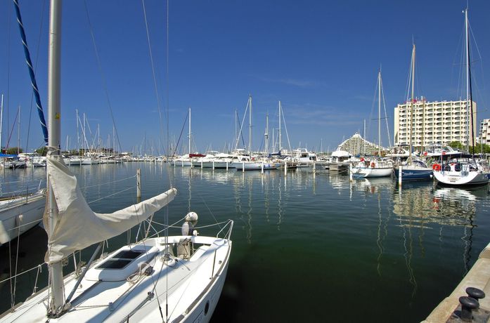 Imagen de la piscina del Hotel Residéal La Grande-motte. Foto 13