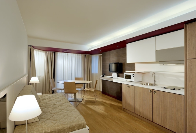 Imagen de la habitación del Hotel Residéal Premium Cannes. Foto 8