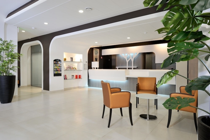Imagen de los interiores del Hotel Residéal Premium Cannes. Foto 18