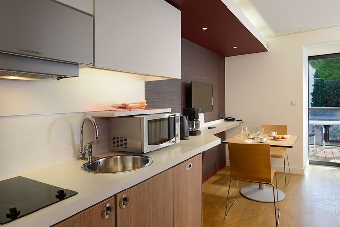 Imagen de la habitación del Hotel Residéal Premium Cannes. Foto 16