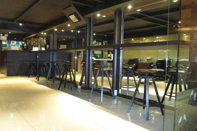 Imagen del bar/restaurante del Hotel Residence 24lh. Foto 2