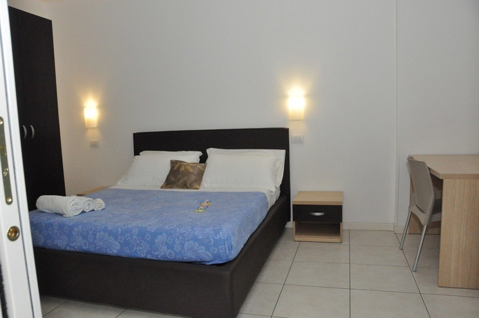 Imagen de la habitación del Hotel Residence Acqua Suite Marina. Foto 7