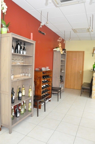 Imagen del bar/restaurante del Hotel Residence Acqua Suite Marina. Foto 3