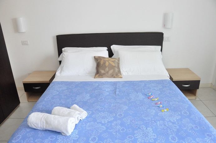 Imagen de la habitación del Hotel Residence Acqua Suite Marina. Foto 12
