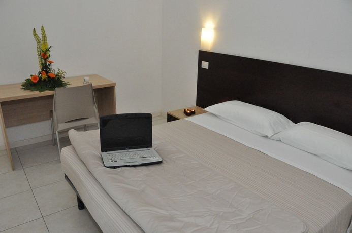 Imagen de la habitación del Hotel Residence Acqua Suite Marina. Foto 14